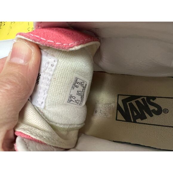 Vans SK8 high tops in pink & white. Size 7(M); 8.5(W) - Picture 8 of 8